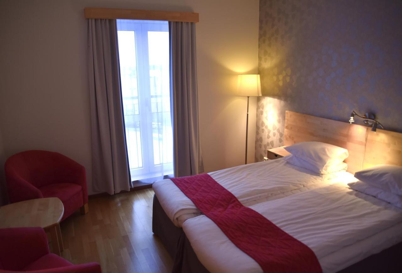 Hotell Arjaeng Екстериор снимка