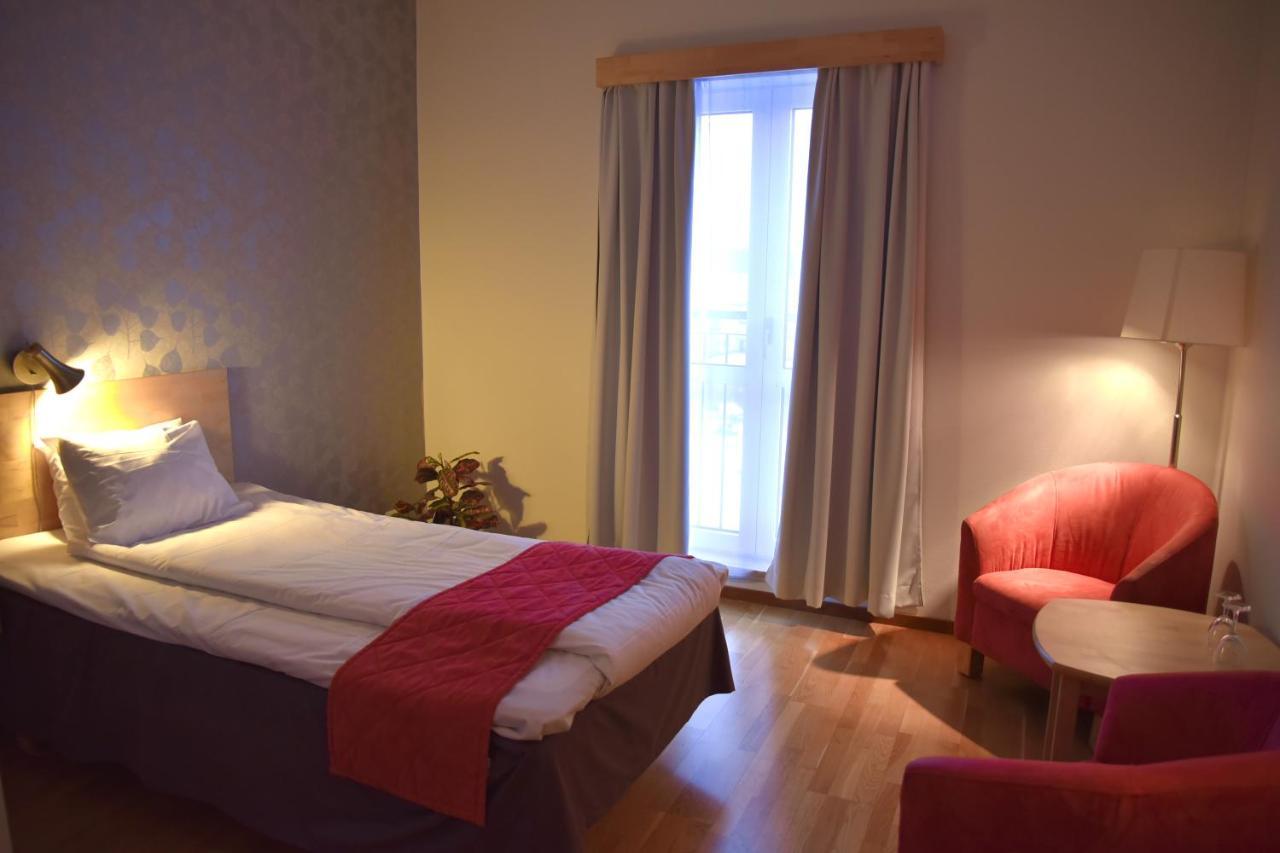 Hotell Arjaeng Екстериор снимка